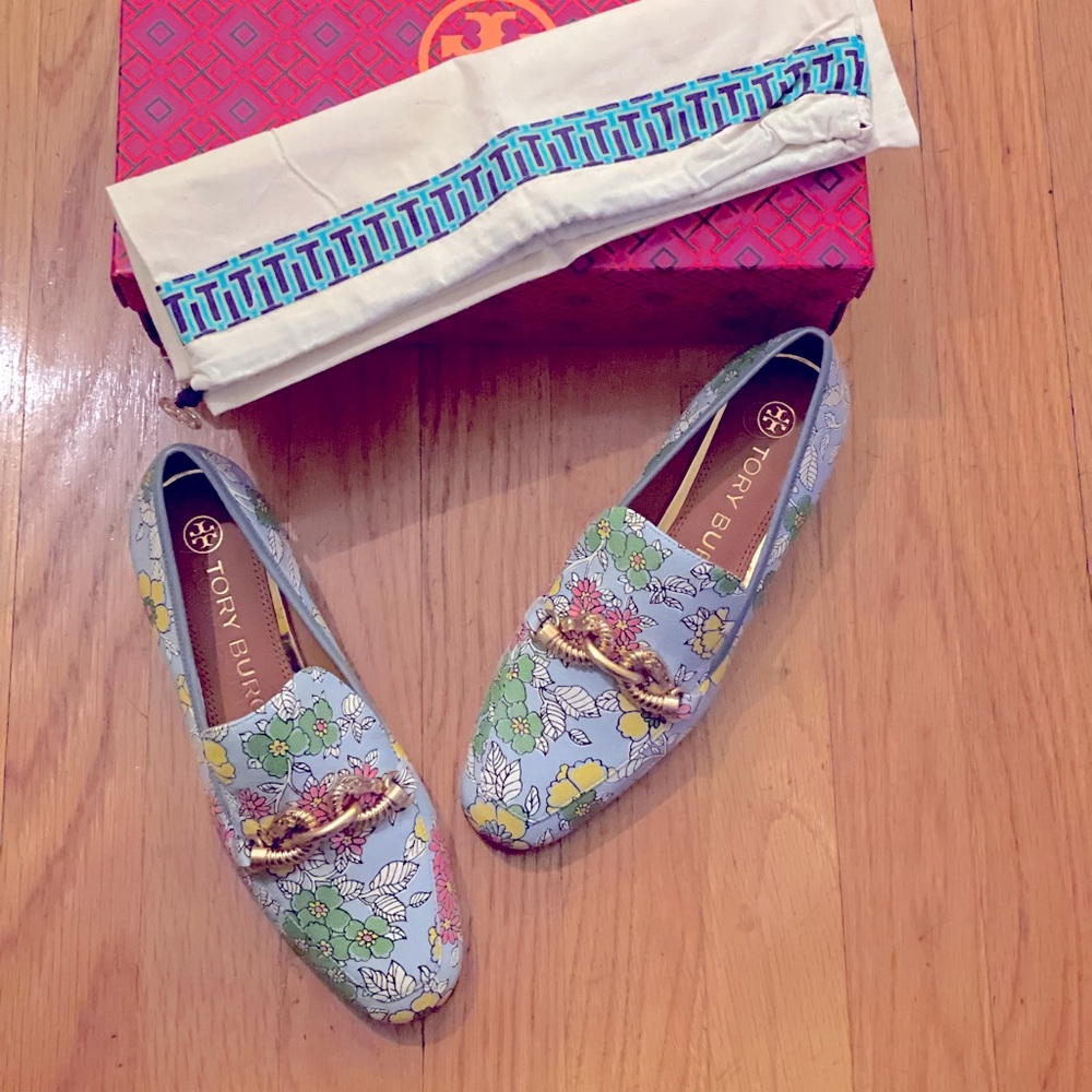 TORY BURCH Blue Wallpaper Floral Leather Loafers - Women’s Size 6 - New In Box - Picture 2 of 8